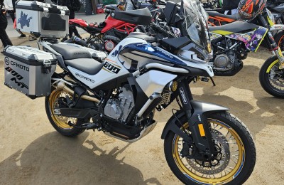 제 바이크 CFMOTO 800MT 입니다.