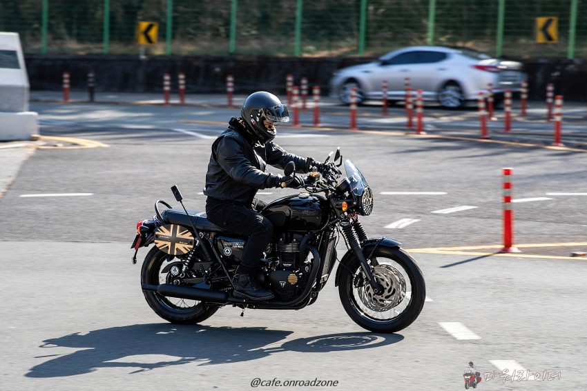 b9aaadbffa19601fbf4cdcc458143cf9419536b0osv7.jpg