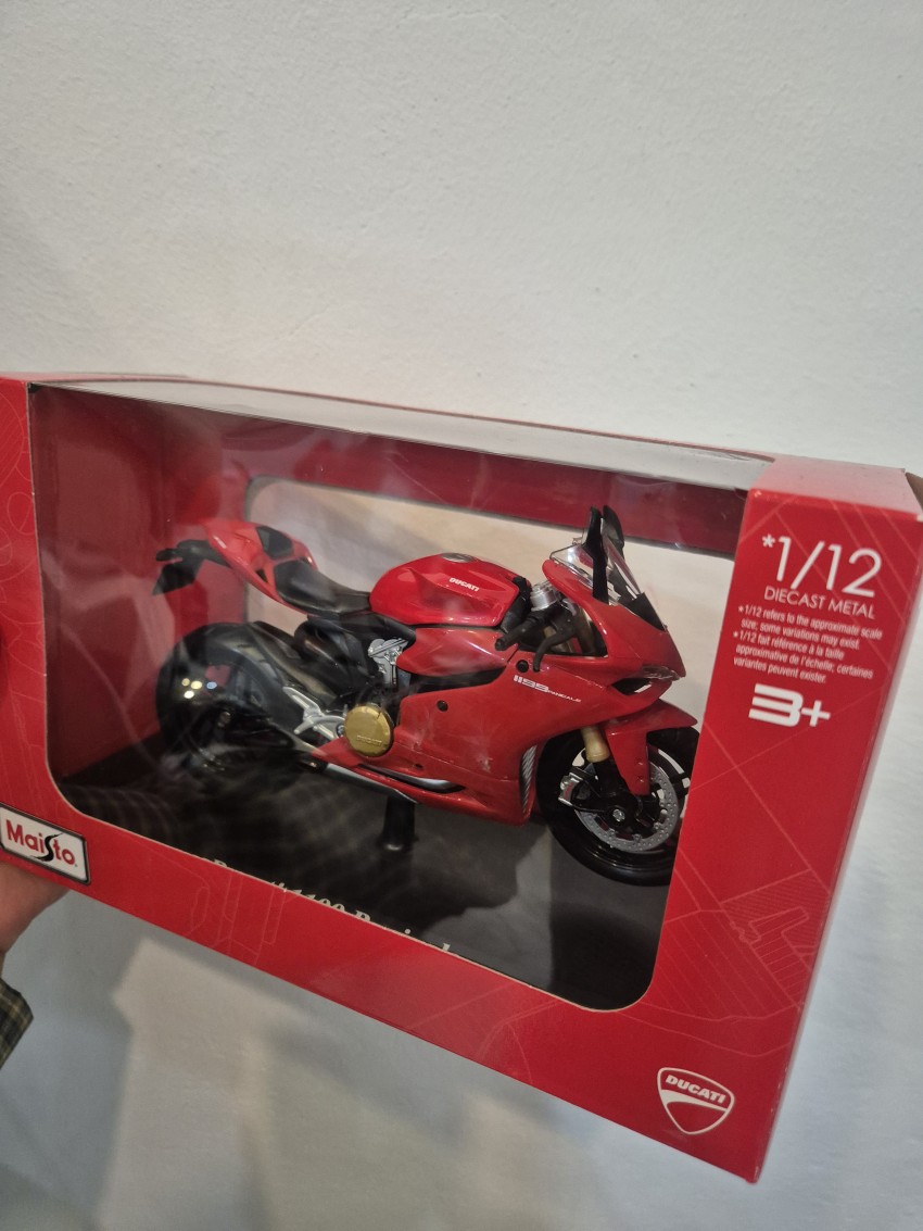 8de5f545e0d0356d9b801ec0055b5bf6b674c983s0vw.jpg