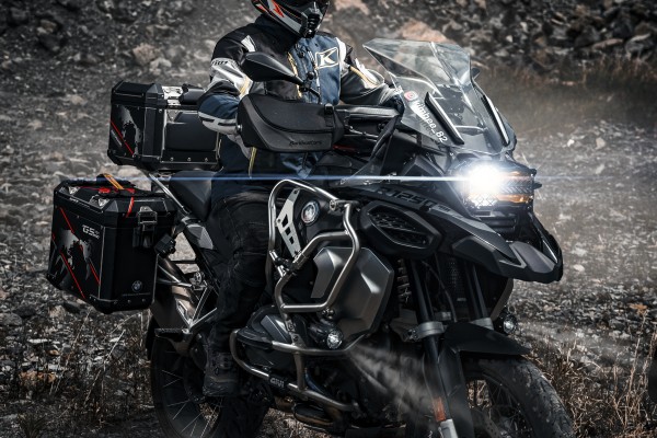 “Master of Terrain” - BMW R1250 GS Adventure