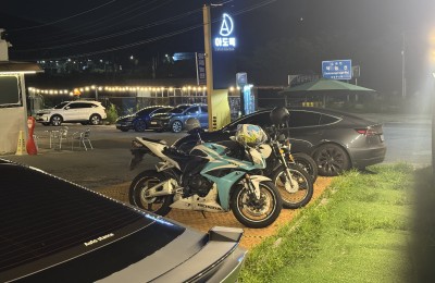 레블500님 추천 카페 가봄!