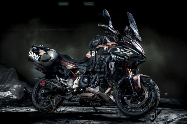 “Dark Horizon: The BMW F900XR Adventure Build”