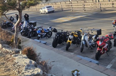 김만장도 슬슬 오두바이 많아짐