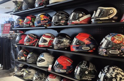 어제 바이크마트 세일 구경하고옴