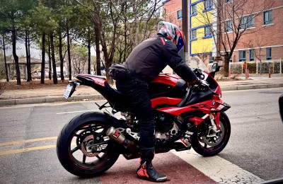 신호대기중에 없에 있길래